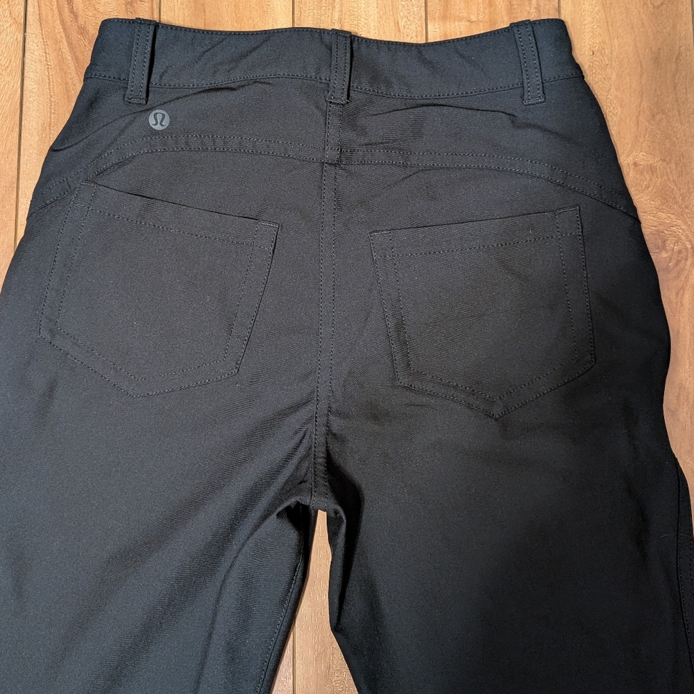 Lululemon capris